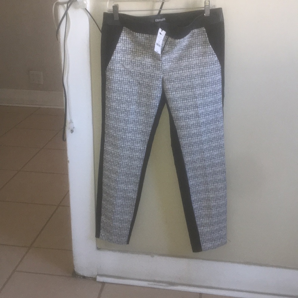 Size 4 de EXPRESS